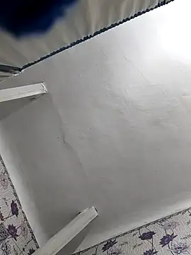 Snapshot of SweetLeila40 chatting on February 2025 07:17:02 PM SweetLeila40 online show from February 2025 07:17:02 PM