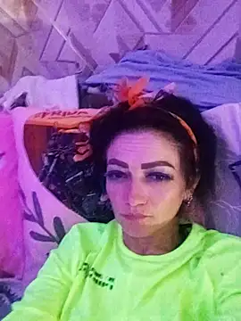 Snapshot of SweetLeila40 chatting on November 2025 03:30:01 AM SweetLeila40 online show from November 2025 03:30:01 AM