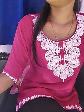 yhona darling online show from June 2026 11:54:02 AM