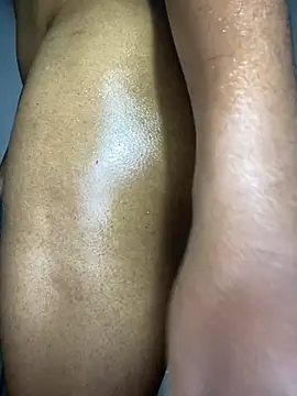 Snapshot of incognitobdy chatting on February 2025 11:43:01 PM incognitobdy online show from February 2025 11:43:01 PM