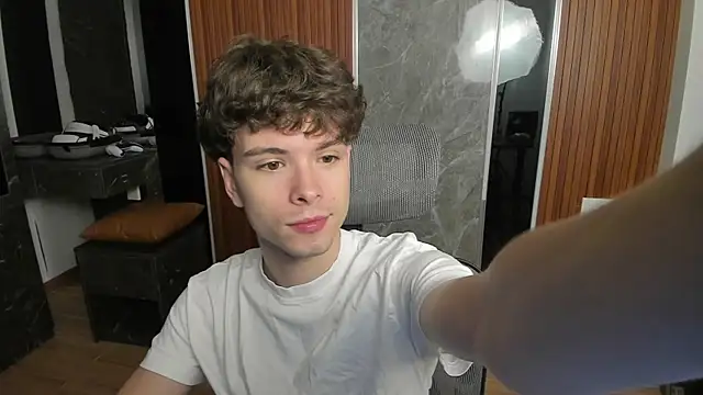 calvin love you online show from June 2026 02:12:01 PM