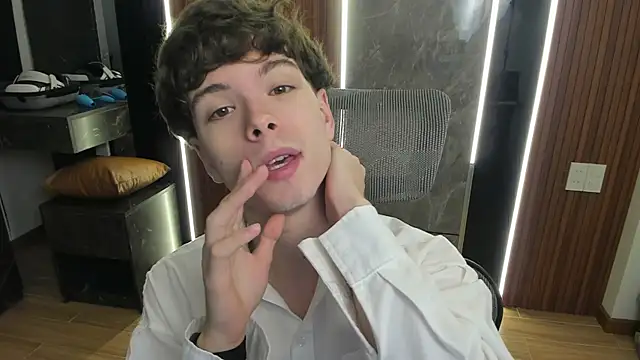calvin love you online show from August 2026 03:15:01 PM