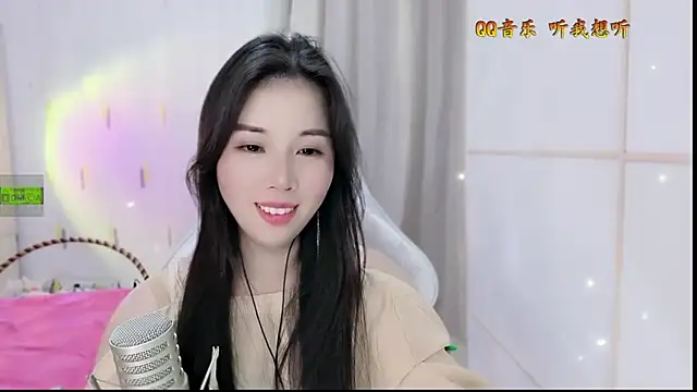 HK angelchloe online show from October 2025 01:33:02 PM