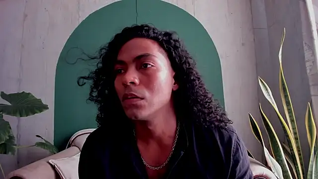 Snapshot of noah_jones__ chatting on November 2025 06:29:01 PM noah jones online show from November 2025 06:29:01 PM