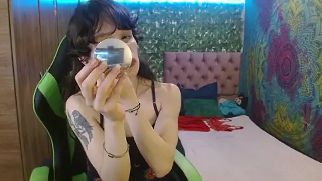 BurningVenus12 online show from June 2026 06:01:01 PM
