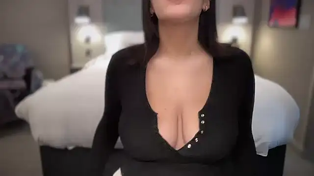 lilylush24 online show from February 2026 04:32:01 PM