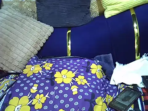 Soft gal12 online show from November 2025 04:34:02 PM