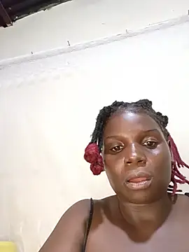 Snapshot of Soft_gal12 chatting on May 2026 10:07:01 PM Soft gal12 online show from May 2026 10:07:01 PM