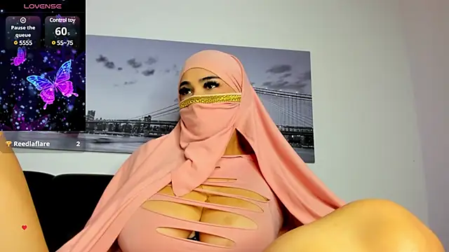 Tahiraa  online show from February 2025 01:35:02 PM