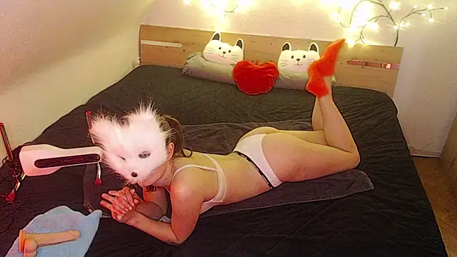 kleinelea123 online show from January 2025 02:24:02 PM