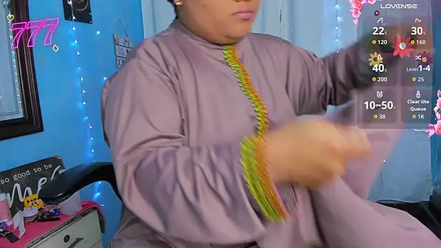 Snapshot of Falak-Yasin chatting on July 2026 12:19:02 PM Falak-Yasin online show from July 2026 12:19:02 PM