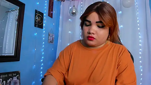 Snapshot of Falak-Yasin chatting on July 2026 12:25:02 PM Falak-Yasin online show from July 2026 12:25:02 PM