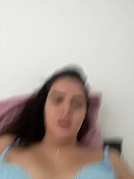 rebeccaareys online show from December 2024 04:39:02 PM