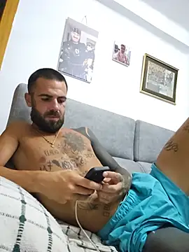 Snapshot of charlye_inkkkk chatting on July 2026 09:06:02 PM charlye inkkkk online show from July 2026 09:06:02 PM