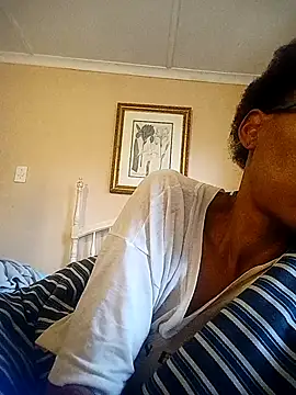 bustybillies online show from November 2025 04:45:02 AM