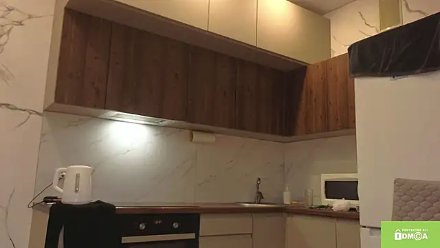 ginavontease online show from November 2025 04:19:02 PM