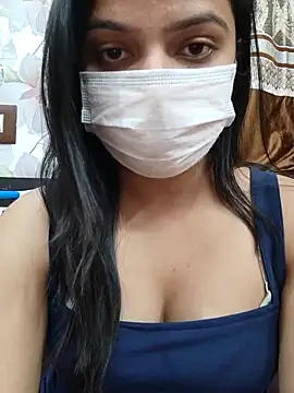 Snapshot of Myloveurvi chatting on February 2025 06:47:02 PM Myloveurvi online show from February 2025 06:47:02 PM