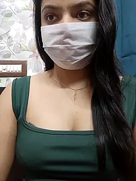 Snapshot of Myloveurvi chatting on October 2025 11:31:02 AM Myloveurvi online show from October 2025 11:31:02 AM