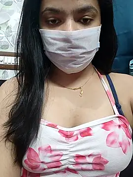 Snapshot of Myloveurvi chatting on October 2025 02:24:02 PM Myloveurvi online show from October 2025 02:24:02 PM