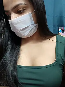 Myloveurvi online show from November 2025 10:28:02 AM