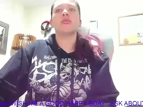 Snapshot of GoddessJessica_roger chatting on July 2026 05:43:02 AM GoddessJessica roger online show from July 2026 05:43:02 AM