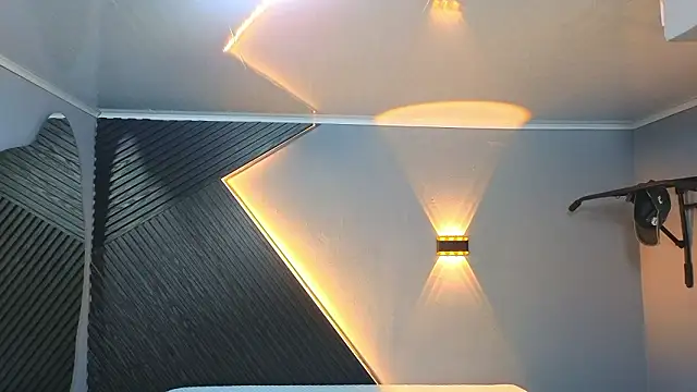 Laia and Aloby online show from February 2026 10:06:01 PM