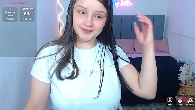 Snapshot of Krysstal_tay chatting on January 2025 11:55:01 AM Krysstal tay online show from January 2025 11:55:01 AM