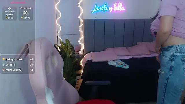 Snapshot of Krysstal_tay chatting on January 2025 06:14:01 PM Krysstal tay online show from January 2025 06:14:01 PM