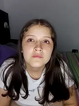 Snapshot of Krysstal_tay chatting on February 2025 09:55:01 PM Krysstal tay online show from February 2025 09:55:01 PM