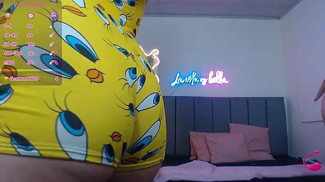 Snapshot of Krysstal_tay chatting on March 2025 02:44:02 PM Krysstal tay online show from March 2025 02:44:02 PM