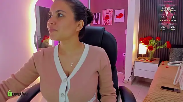 natasha  jackson online show from March 2026 12:01:01 PM