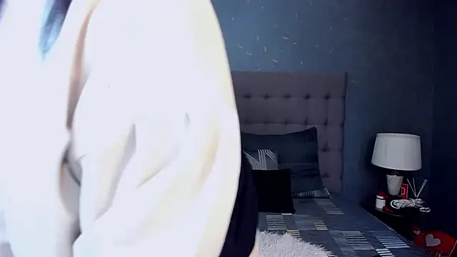 AmyCubes online show from November 2025 07:30:02 AM