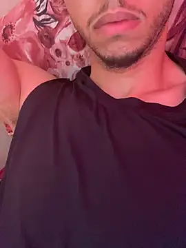 Young arabe online show from June 2026 03:59:01 PM