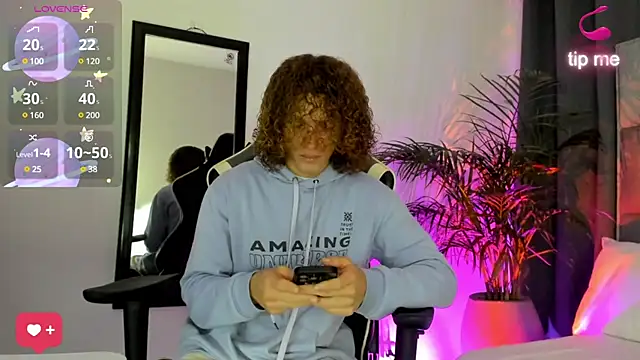 All3ssandr0 online show from December 2024 01:03:01 AM