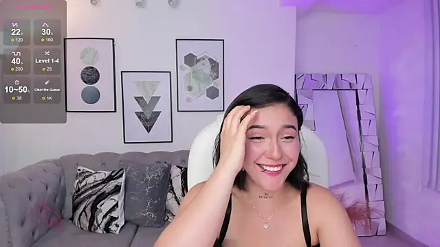 kendaall jenner  online show from January 2025 07:49:02 AM