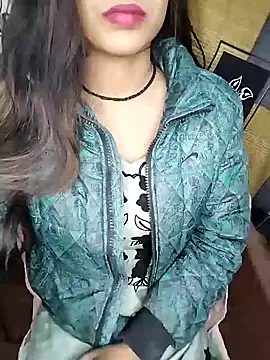 Sreya213 online show from December 2024 10:35:02 AM