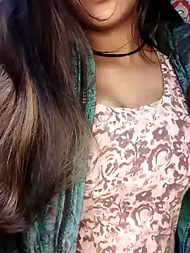 Sreya213 online show from December 2024 03:06:01 AM