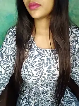 Sreya213 online show from October 2025 04:13:02 AM