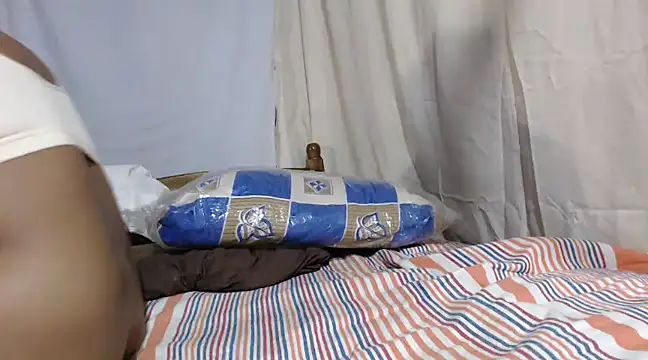 pujani-sl online show from December 2024 03:50:02 PM