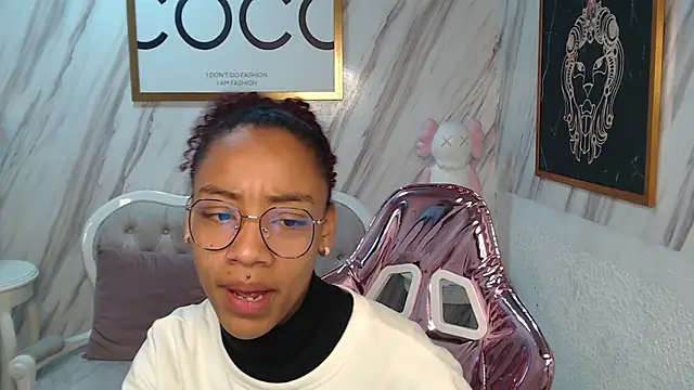 Violeth b online show from February 2025 12:39:02 PM