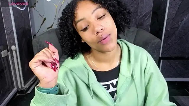 Violeth b online show from November 2025 12:51:02 PM