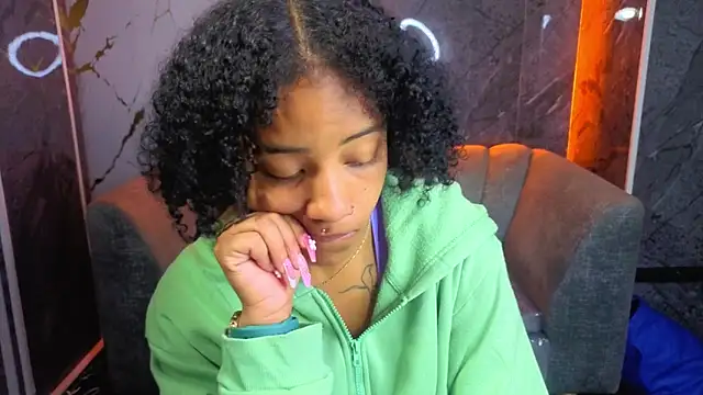 Violeth b online show from November 2025 12:48:02 PM