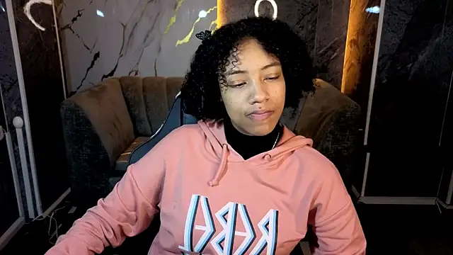 Violeth b online show from December 2025 12:46:02 PM