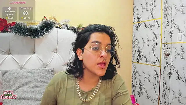 Snapshot of kory_mansson chatting on December 2024 08:04:01 PM kory mansson online show from December 2024 08:04:01 PM