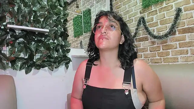 Snapshot of kory_mansson chatting on March 2025 08:04:01 PM kory mansson online show from March 2025 08:04:01 PM