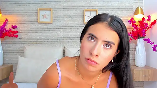 Snapshot of IssabellaLopez chatting on September 2025 12:10:01 AM IssabellaLopez online show from September 2025 12:10:01 AM