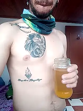 Gatohot23 online show from March 2025 06:15:02 PM