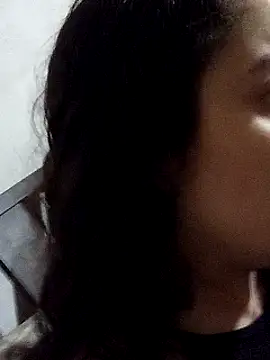 lucylovles online show from January 2025 04:38:02 AM