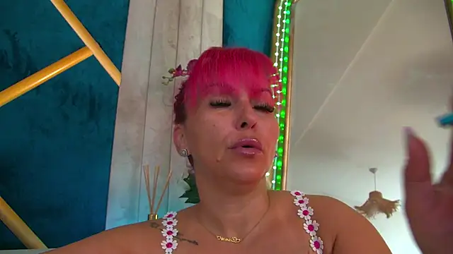 Snapshot of Foxxxy_MILF chatting on July 2026 03:59:02 AM Foxxxy MILF online show from July 2026 03:59:02 AM