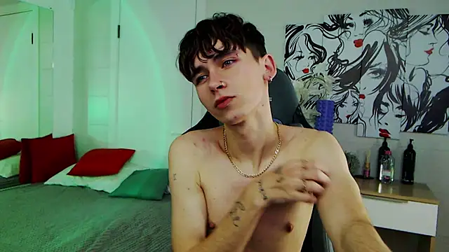 Snapshot of Bad_Boy9996 chatting on December 2024 12:34:01 AM Bad Boy9996 online show from December 2024 12:34:01 AM